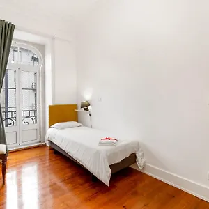 arroios-second-floor.hotels-lisbon-portugal.com/