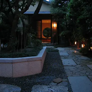 Ryokan Yadoya Nishijinso ***